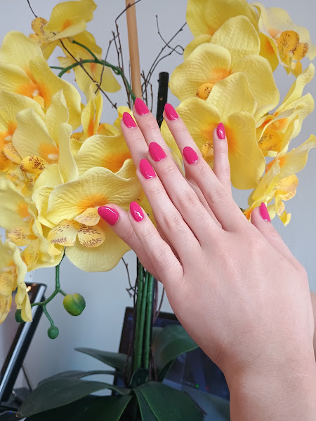 Cali Nails