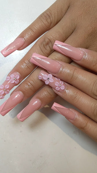 Luminous Nails & Spa 3
