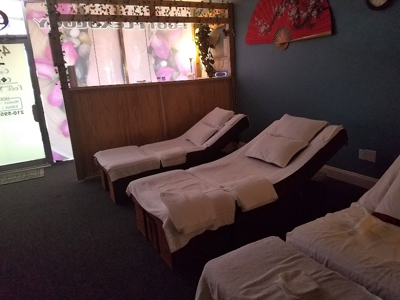 Candy’s Chinese Massage 4