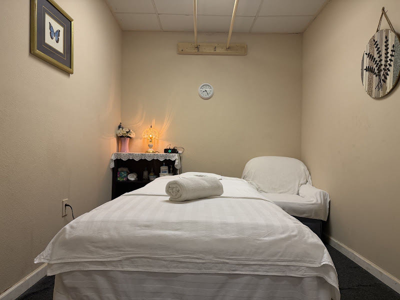 Grotto Massage 4