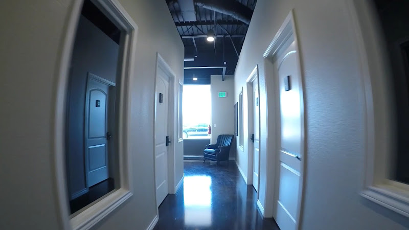Mallorca Salon Studios & Suites 2
