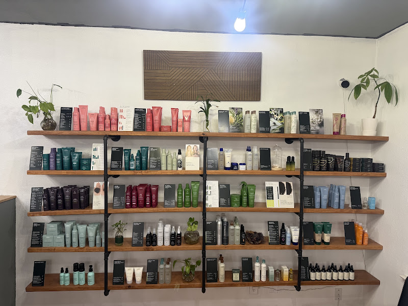 Bixa Hair Studio 3