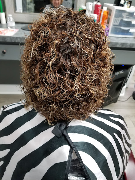 Bestyle Hair Salon 4