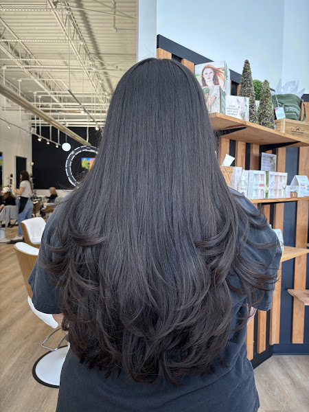 Smooth Lines Salon & Spa 3