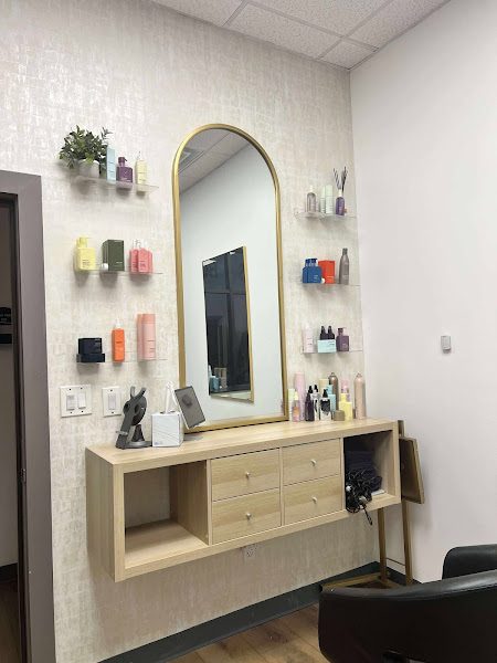 Salon Suites of San Antonio, LLC 3