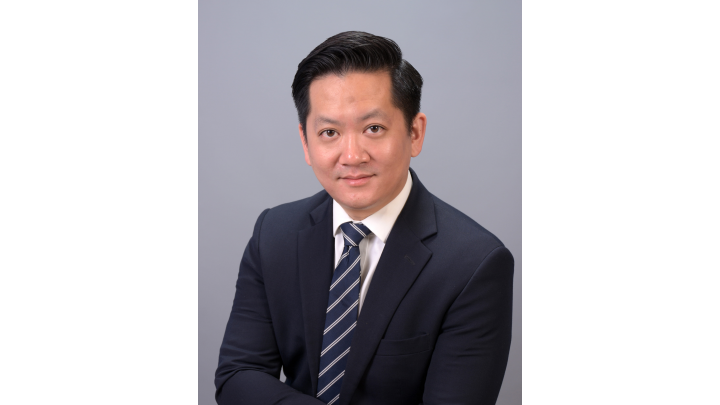 Dr. Hinh Nguyen