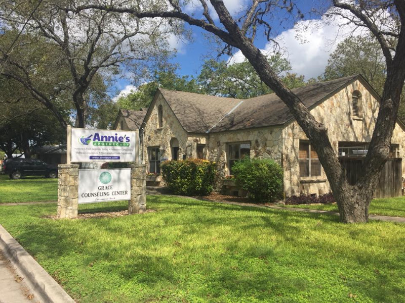 Annie's Apothecary