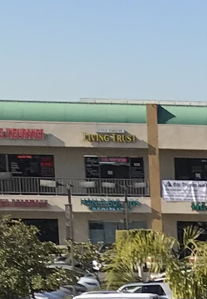 Han Phuong Bui, DDS. 2