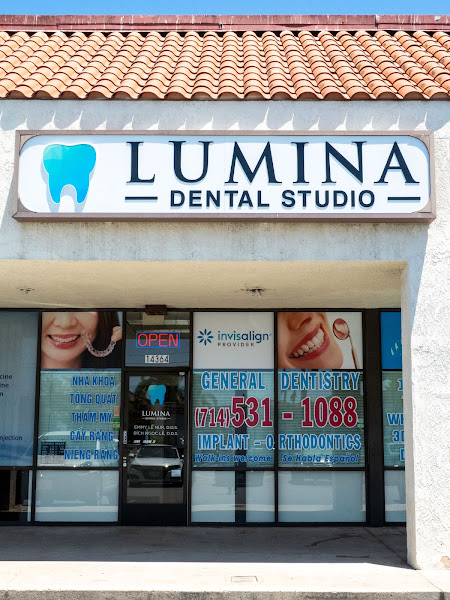 Lumina Dental Studio- Dr Emmy Le Nur DDS , Dr. Bich Le DDS, Dr. Austin Huy Huynh 5