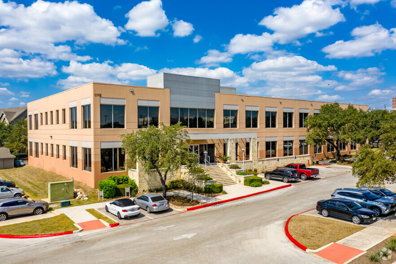RD Realty