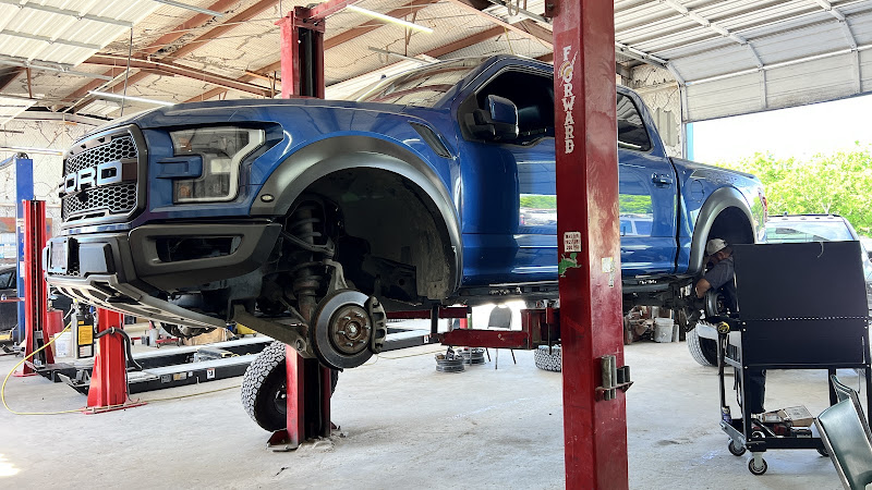 V & M AUTOMOTIVE 4