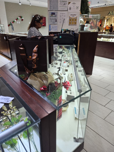 Aman's Jewelers 5