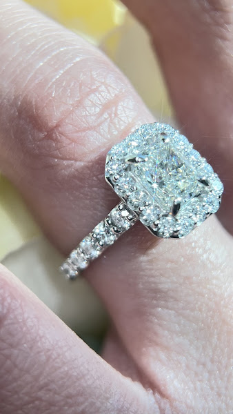 Jewelz Diamond Co. 4