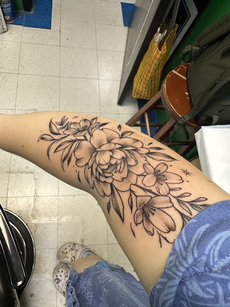 Skin Graphics Tattoos & Body Piercing