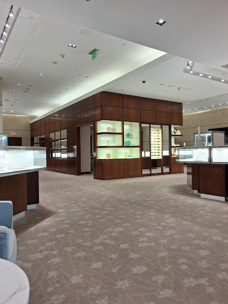 Tiffany & Co. 3