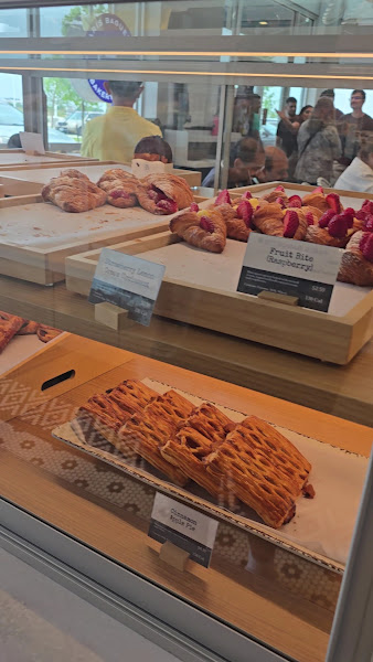 Paris Baguette 2