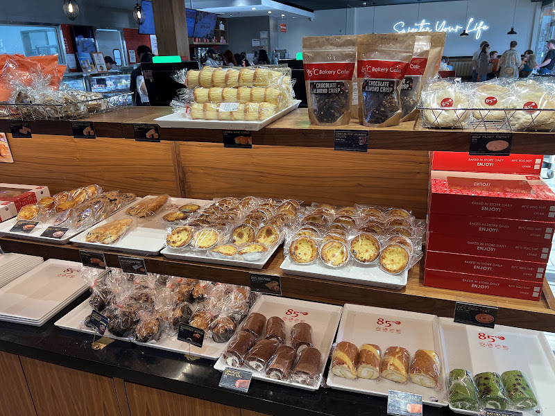 85°C Bakery Cafe - Carrollton 3