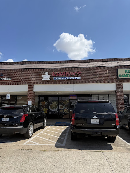 Khanh's Vietnamese Restaurant 3
