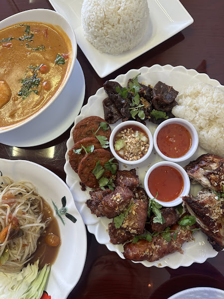 Hongthong Thai Cafe 3