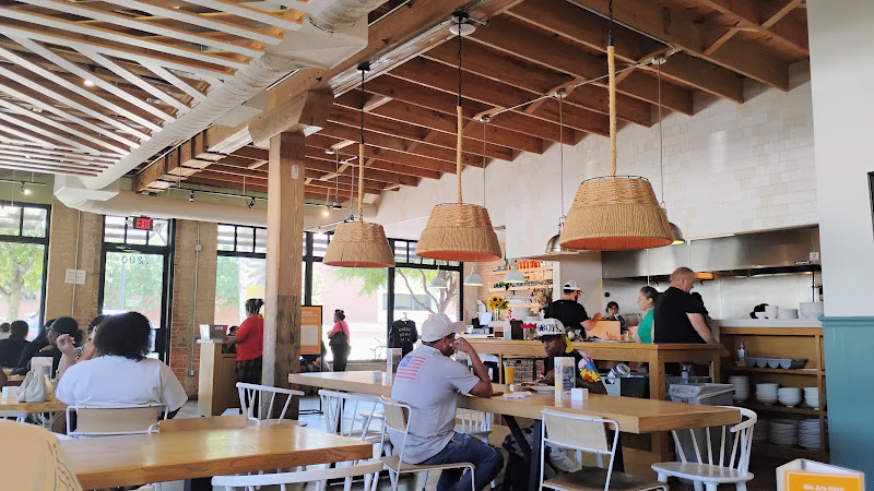 Taste Community Restaurant 4