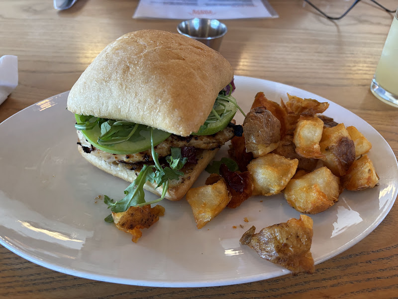 Taste Community Restaurant 5