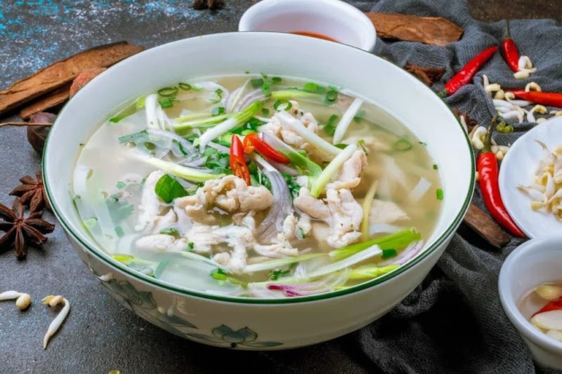 Phở Hotpot and Crawfish 7 4