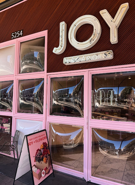 JOY Macarons 4