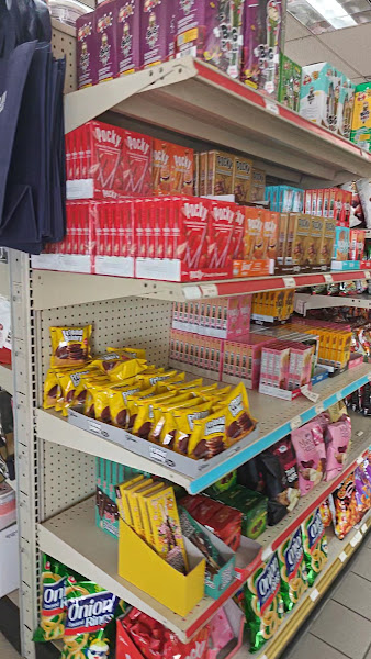 Inlay Asian Market (Inlay Mart) 2