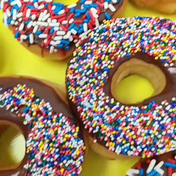Yummy Yummy Donuts 2