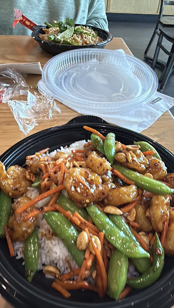 Pei Wei Asian Kitchen 4