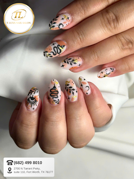 T LUXX NAIL SALON 3