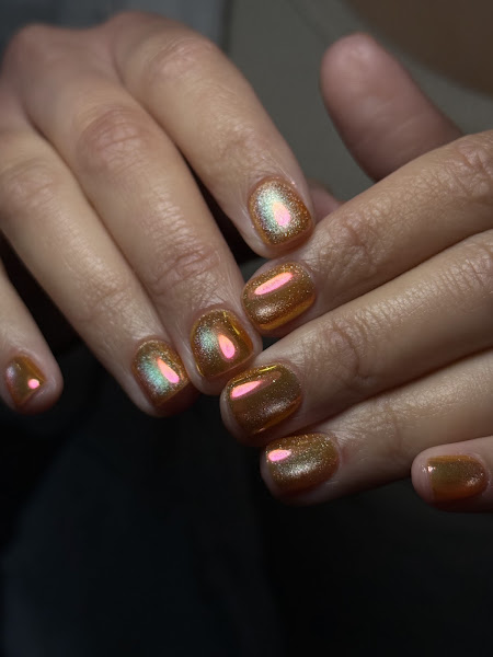 Care Nail Studio 4