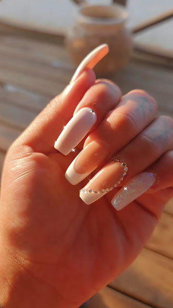 Left Bank Nails & Spa 2