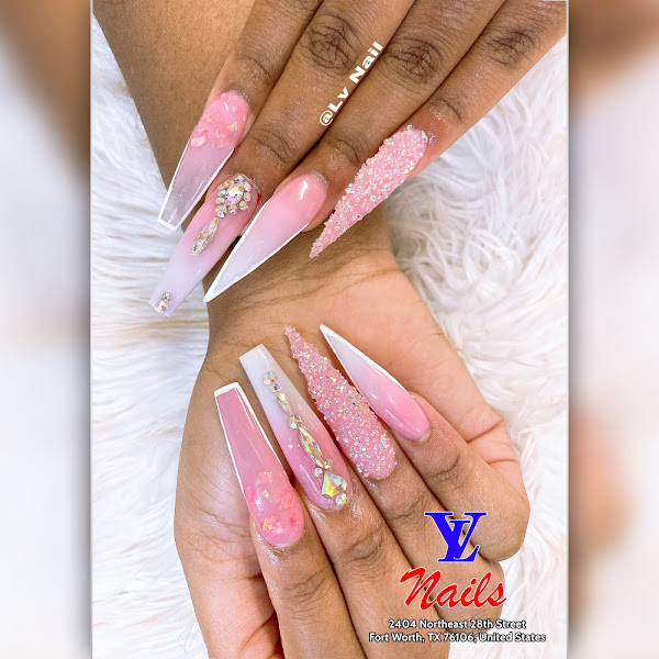L V Nails