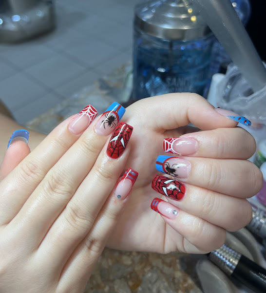 Beautiful Nails & Spa 3