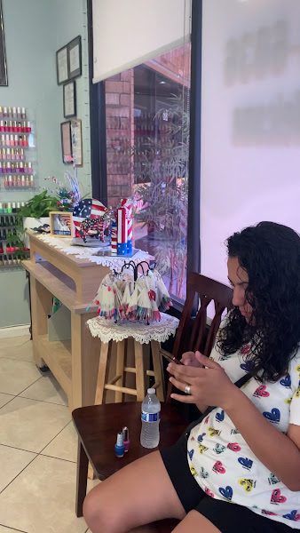 C Nails 2