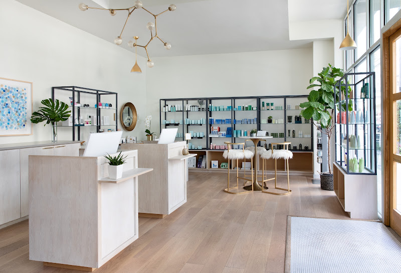 Hiatus Day Spa • Med Spa 3