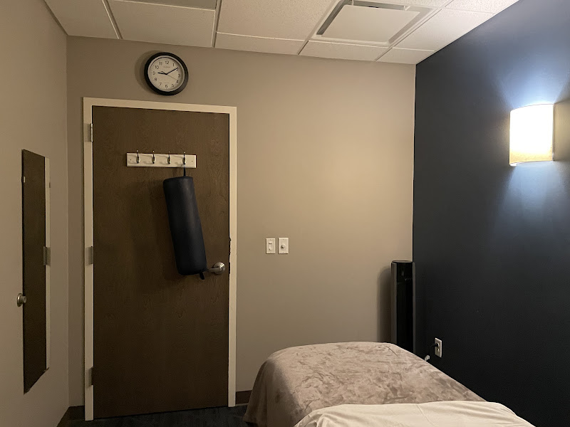 Hand & Stone Massage and Facial Spa 3