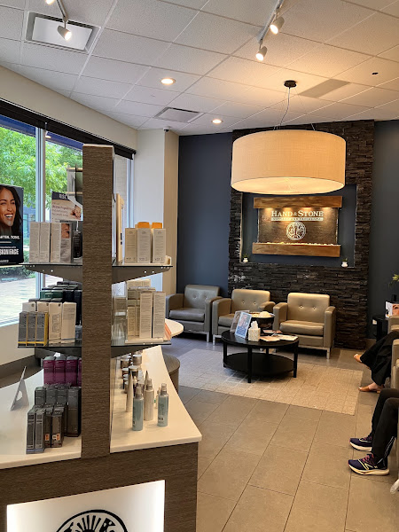 Hand & Stone Massage and Facial Spa 4