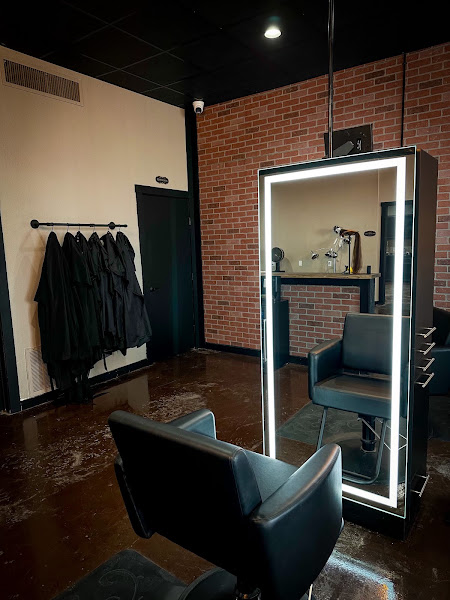 Fort Worth Hair & Co. 3