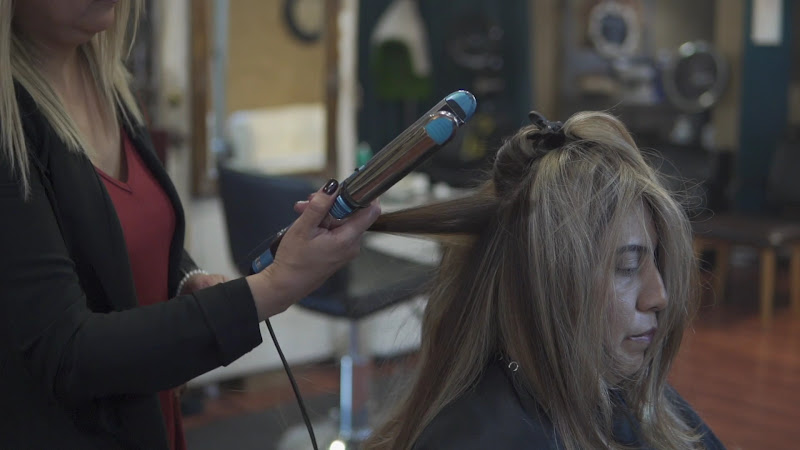 Salon One 21 2