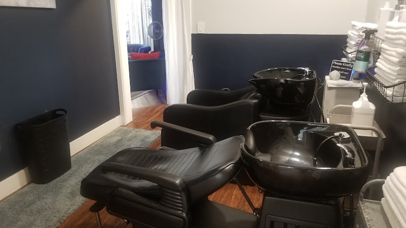 Beautiful Styles Salon 4