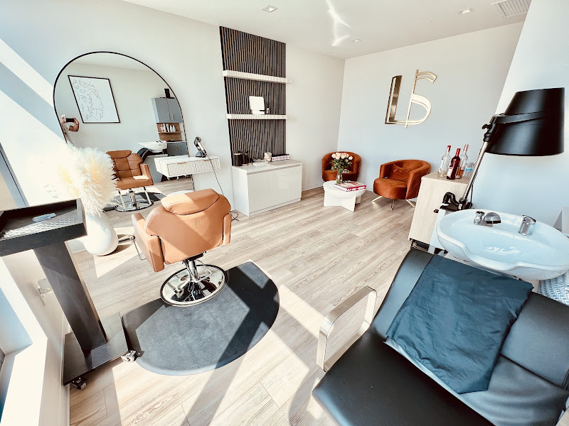 Cachet Salons & Spa 5
