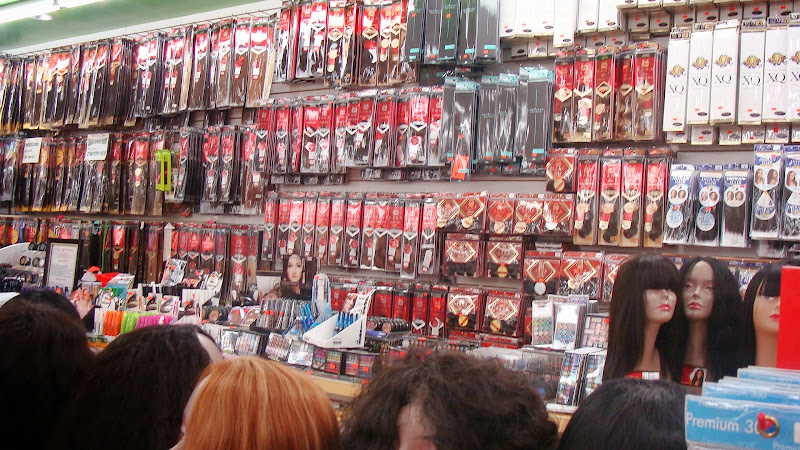 Kiss Beauty Supply 3