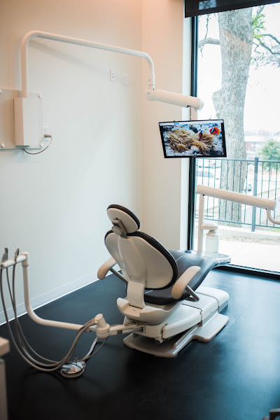 Johnny Cheng, DDS 2