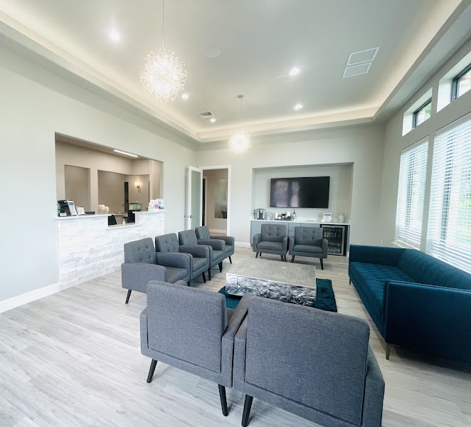 Chinmay Davé, DDS 2