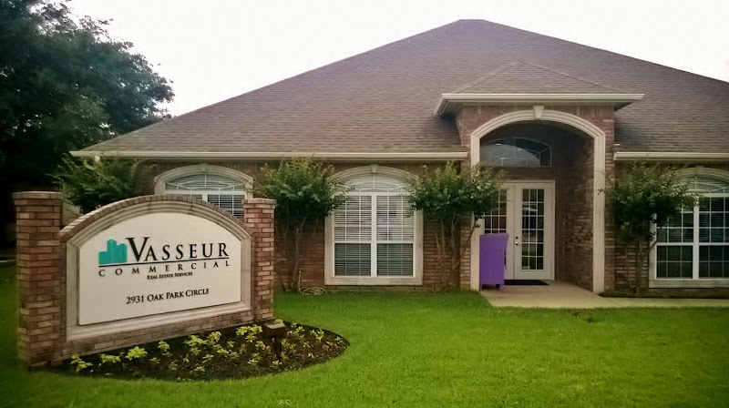 Team & Vasseur Commercial Real Estate 3