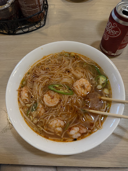 Linh’s Kitchen 2