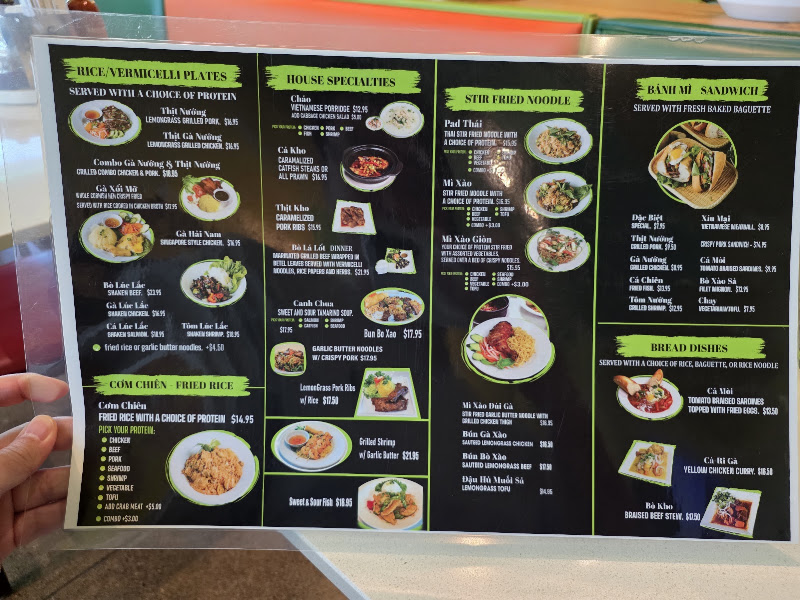 Texas Phở House 4