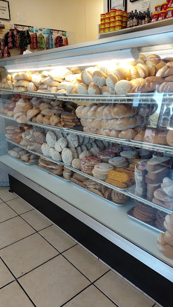 Panaderia Guatelmalteca La Unica 3